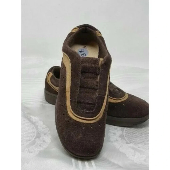 Spira Helix Sport Women's Shoes Moc Walking Comfort Slip On Brown SCL422 - Picture 2 of 7